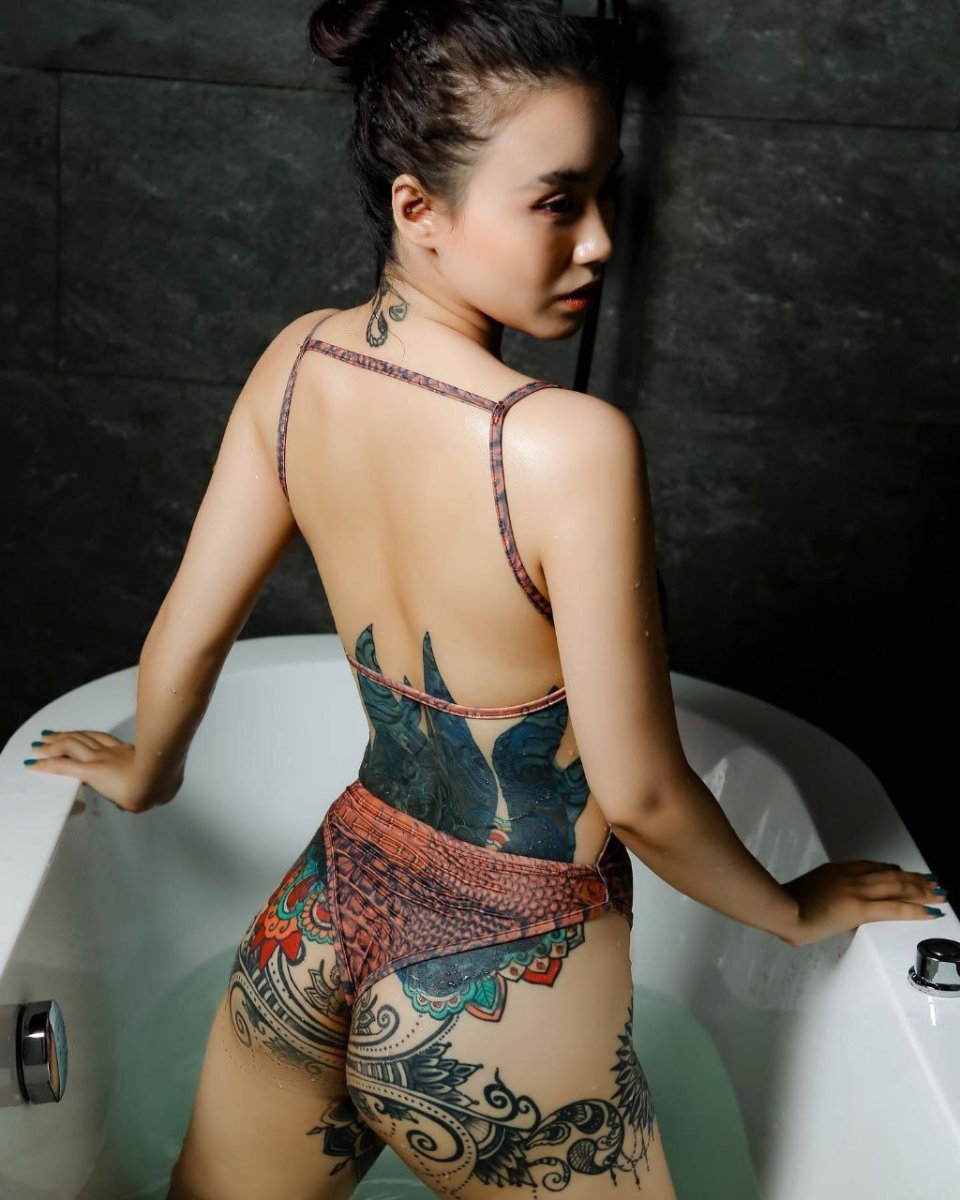 Tổng hợp hình sexy của Hotgirl Linh Miu